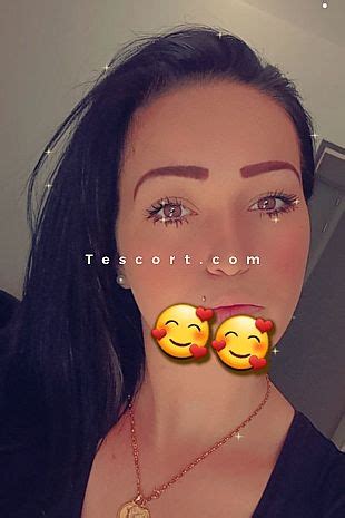 Escort Girl Angoulême. Find a beautiful escort girl in Angoulême!